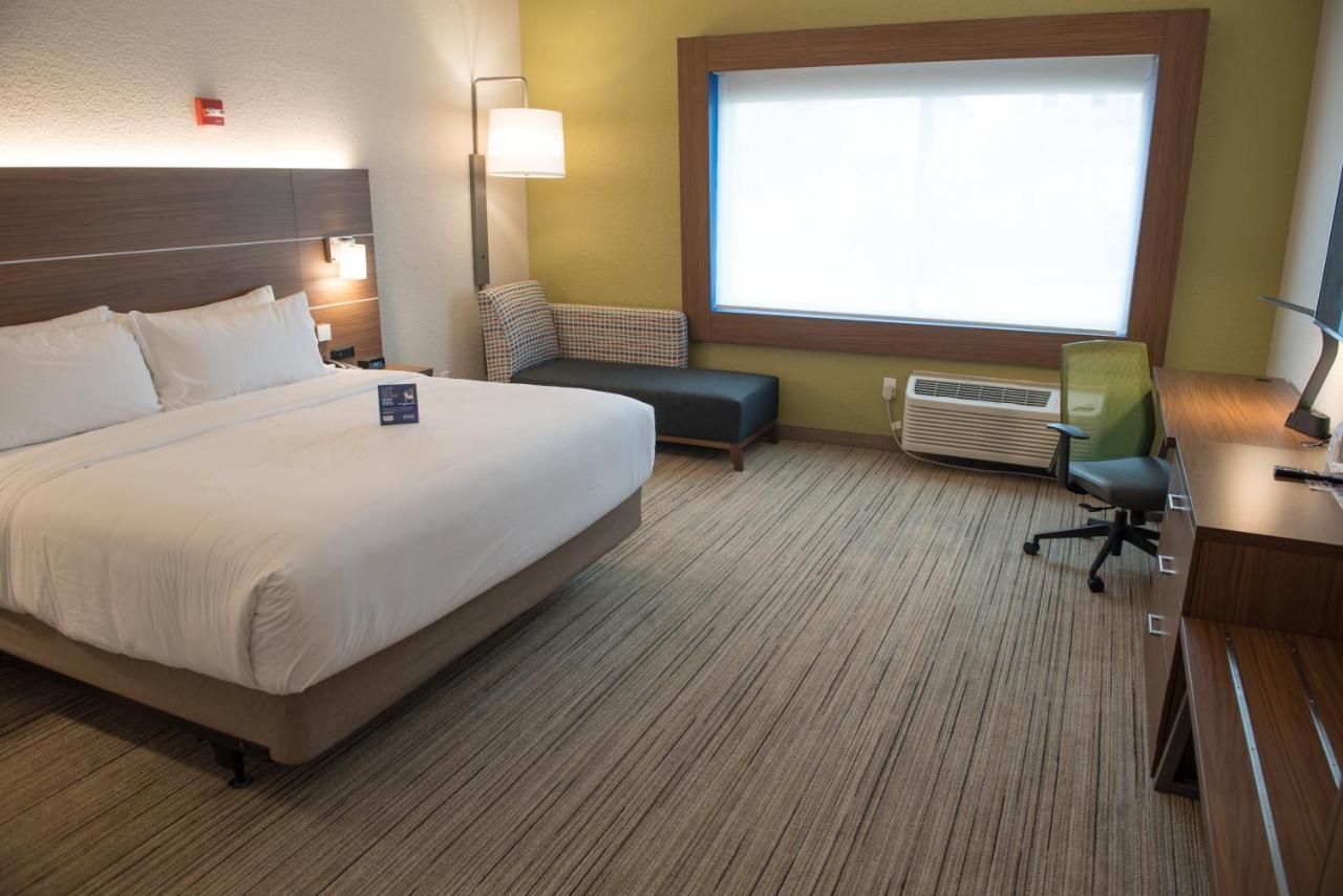Holiday Inn Express & Suites - Merrillville By Ihg Bagian luar foto